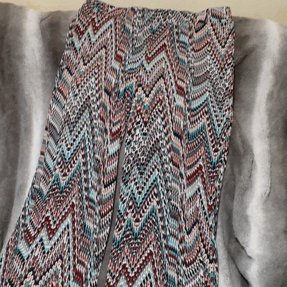 Karen Kane brand womens pants.
